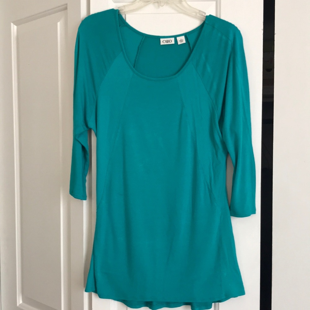 Turquoise, three quarter sleeve, scoop neck top
